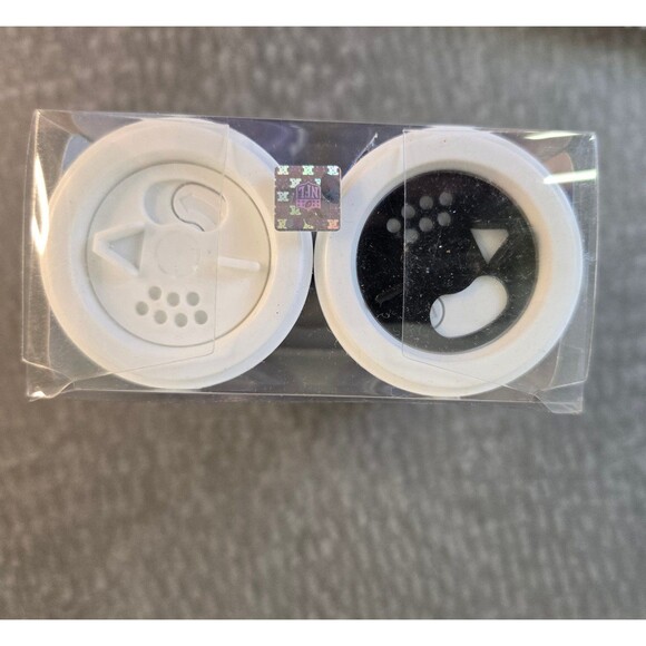 New in Package NFL Giants Refillable S&P Shakers - Picture 5 of 8